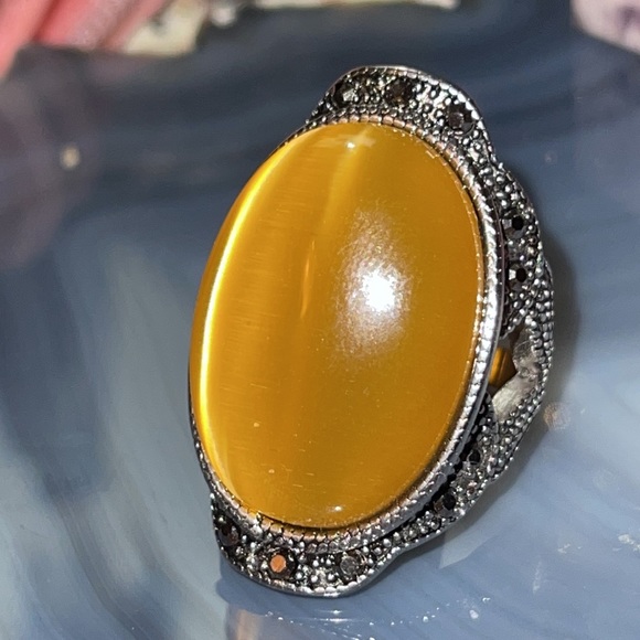 Plunder Faux Stone & Marcasite Ring size 6 NWT - Picture 5 of 5